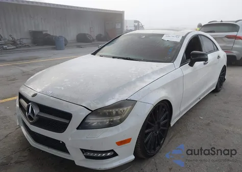2012 Mercedes-Benz Cls 550 z USA, uszkodzony, nr VIN WDDLJ7DB5CA040254
